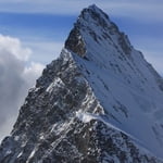 Finsteraarhorn (4 274 m / 14 022 ft)