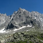 Aiguille du Peigne (3 192 m / 10 472 ft)