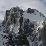 Crown Peak, Korona (4 860 m / 15 945 ft)