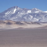 Ojos del Salado (6 893 m / 22 615 ft)