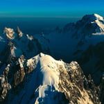 Mont Blanc (4 810 m / 15 781 ft)