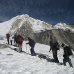 Climbing Larke Pass from Samdo