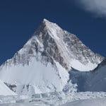 Gasherbrum III Feng (8 035 m / 26 362 ft)