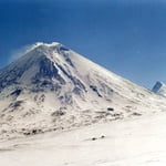 Koryaksky (3 456 m / 11 339 ft)