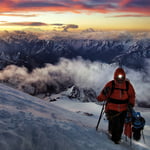 Классическое восхождение на Эльбрус с юга (5642м)