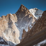 Peak Aksu (5 217 m / 17 116 ft)