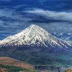 Damavand (5 671 m / 18 606 ft)