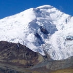 Yayamari (19,846ft / 6,049m)