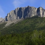 Yamnuska (2 240 m / 7 349 ft)