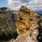 the traverse up, just below the summit of Kabas