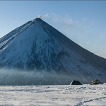 Krestovsky Volcano (4 057 m / 13 310 ft)