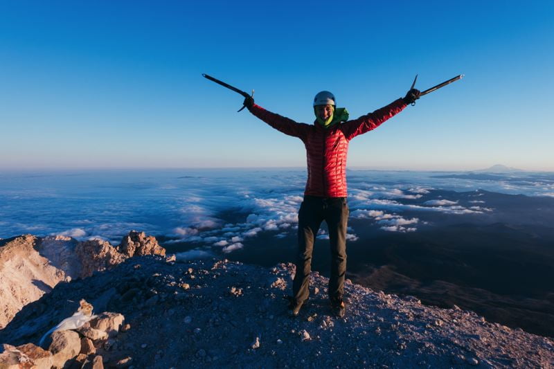 Colin O'Brady Scales 50 Highest Peaks in the US in 21 Days