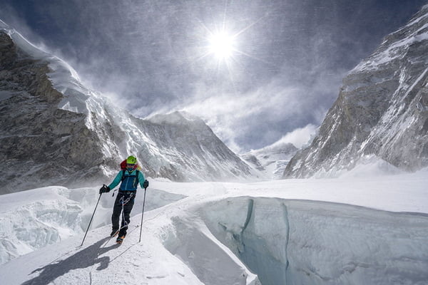 Everest Virtual Reality climb with Sherpa Tenji, Jon Griffith
