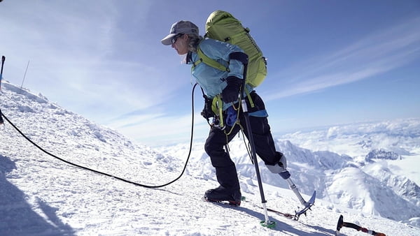A Marine Vet Who Lost a Leg in a Helicopter Crash is About to Scale Everest