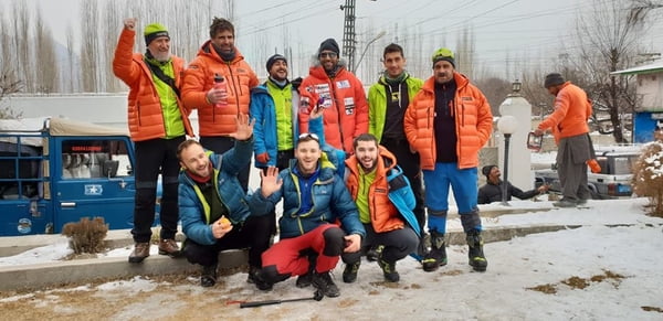 Winter 8000’ers: K2 Teams Unite