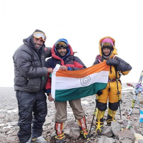12-year-old Mumbai girl becomes youngest in the world to summit Mt. Aconcagua