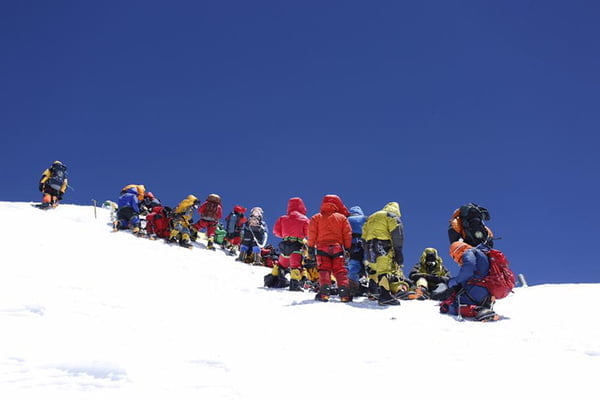 More climbers scale Mt Everest, Mt Lhotse