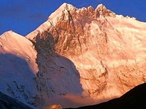 Image of Lhotse (8 516 m / 27 940 ft)