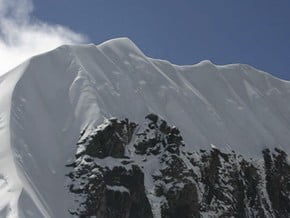 Image of Tharpu Chuli (5 663 m / 18 579 ft)