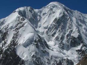 Image of Shkhara (5 193 m / 17 037 ft)