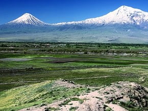 Image of Greater Ararat (5 137 m / 16 854 ft)