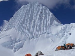 Image of Alpamayo Climbing Peru - Cordillera Blanca Expeditions (5 947 m / 19 511 ft)