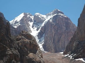 Image of Bodhona (5 152 m / 16 903 ft)