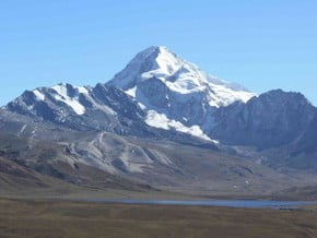 Image of Huayna Potosi (6 088 m / 19 974 ft)