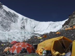 Image of Everest Advanced Base Camp (Tibet), Everest (8 848 m / 29 029 ft)