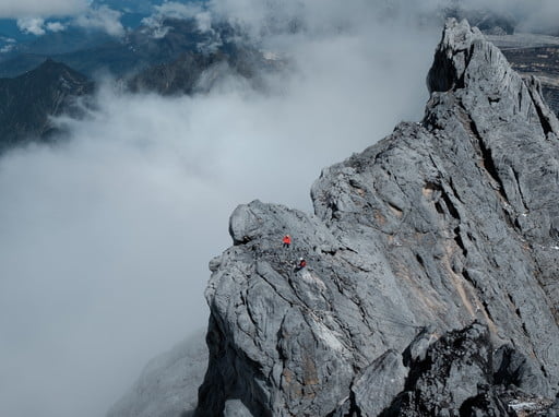 Carstensz Pyramid Expedition by Helicopter