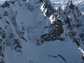 Image of Mount Stuart (2 870 m / 9 209 ft)