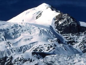 Image of Chulu (6 584 m / 21 601 ft)
