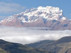 Image of Gora Shalbuzdag (4 142 m / 13 589 ft)